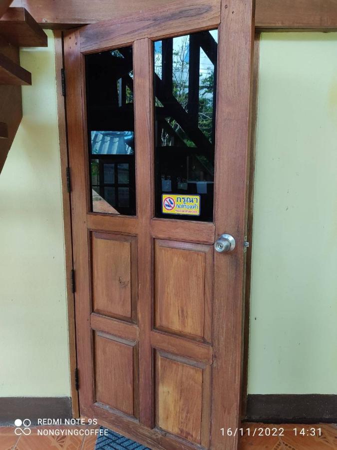 Chanmuang Guesthouse Mae Hong Son Exterior foto