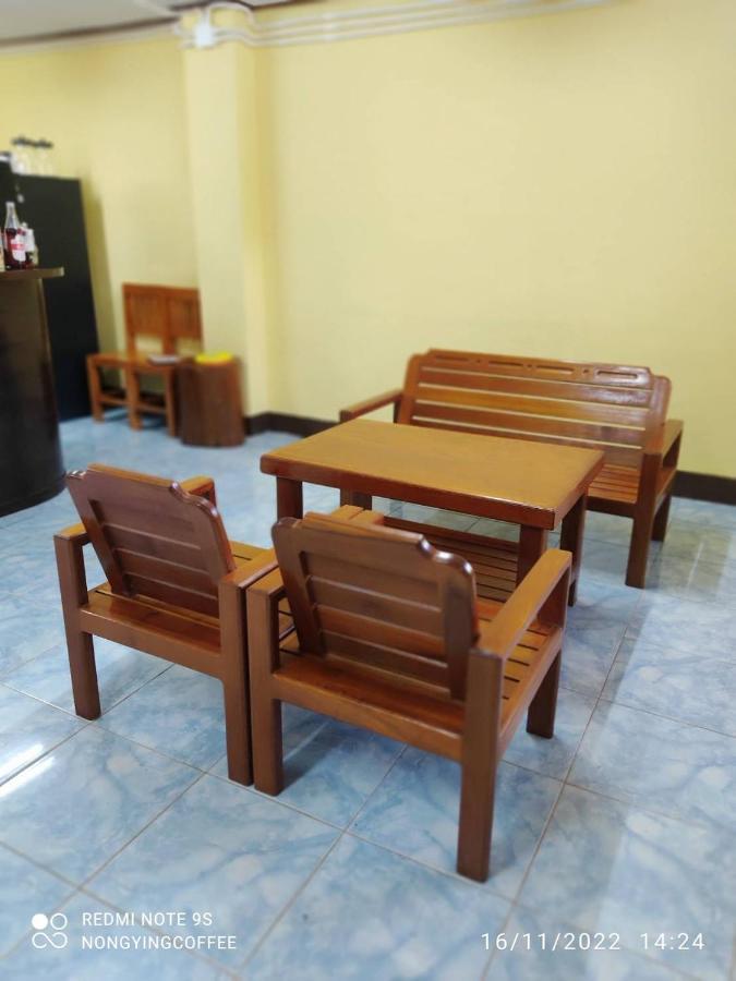 Chanmuang Guesthouse Mae Hong Son Exterior foto